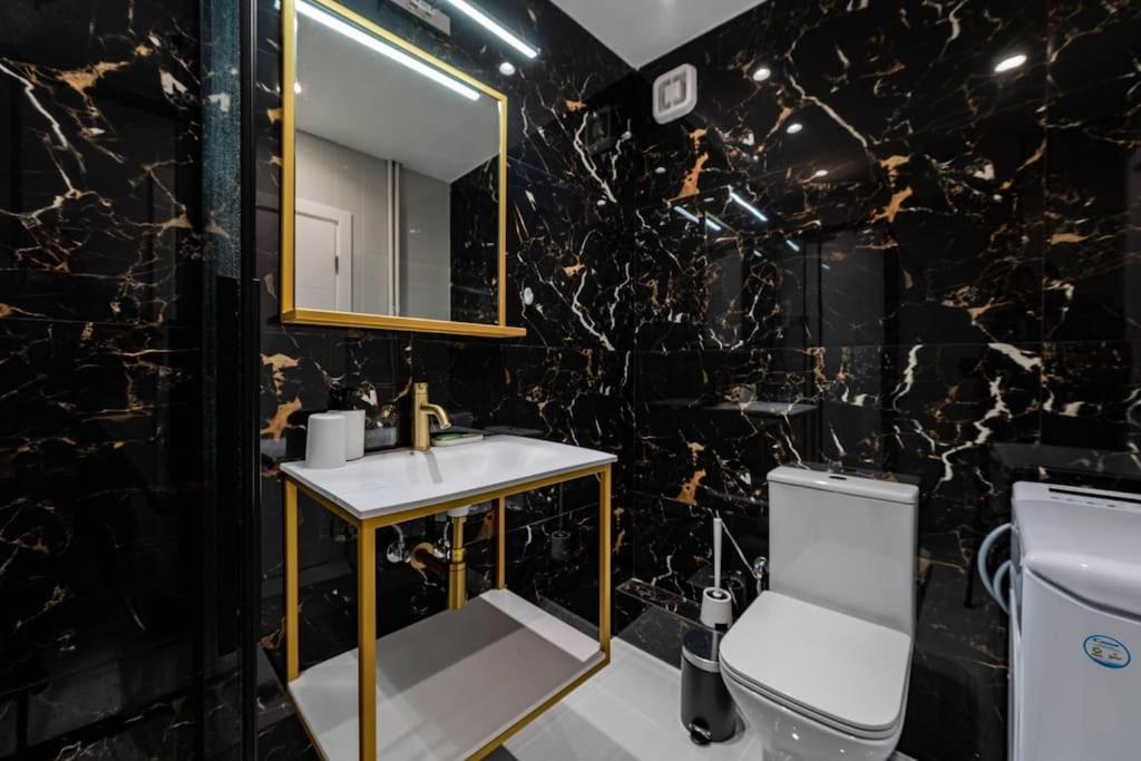 Апартаменты Athens Downtown Cozy Luxury Nest Экстерьер фото