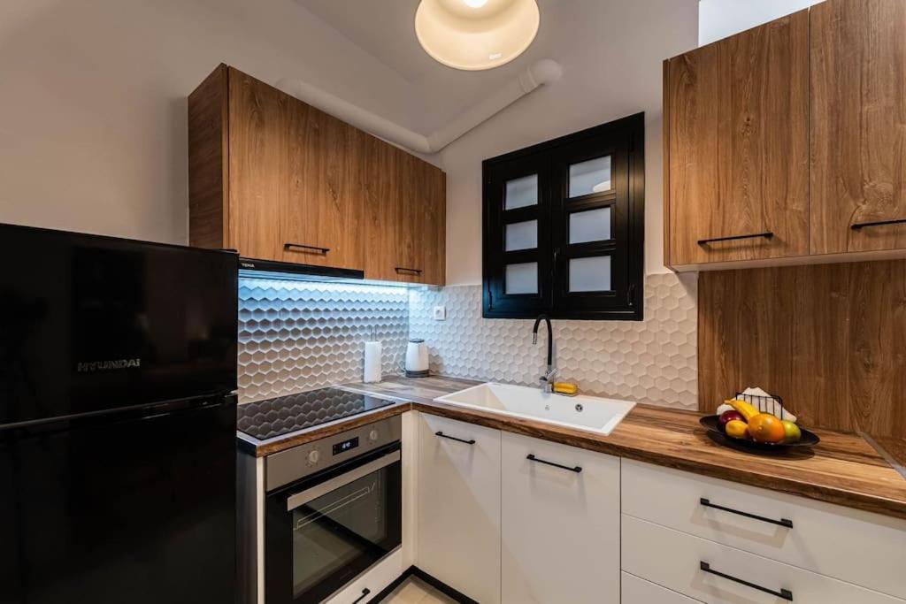 Апартаменты Athens Downtown Cozy Luxury Nest Экстерьер фото